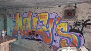 1781426618369